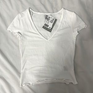 V neck tight fitted baby tee